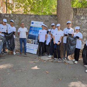 On 16 September, 2022, the Urban Foundation organized clean-up action on the banks of the river Hrazdan, in the city of Yerevan